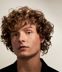 135889_JF_2026_New_Website_Updates_Model_ElevatedAfter_Mobile_430x500px_Will 4